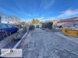 Driveway Parking- click for photo gallery